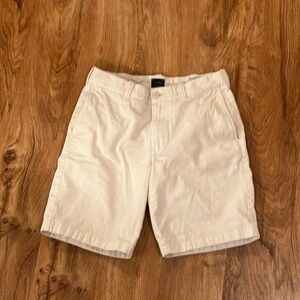J crew Men's cream khaki Cotton Casual Shorts 29x9 costal preppy cape cod
